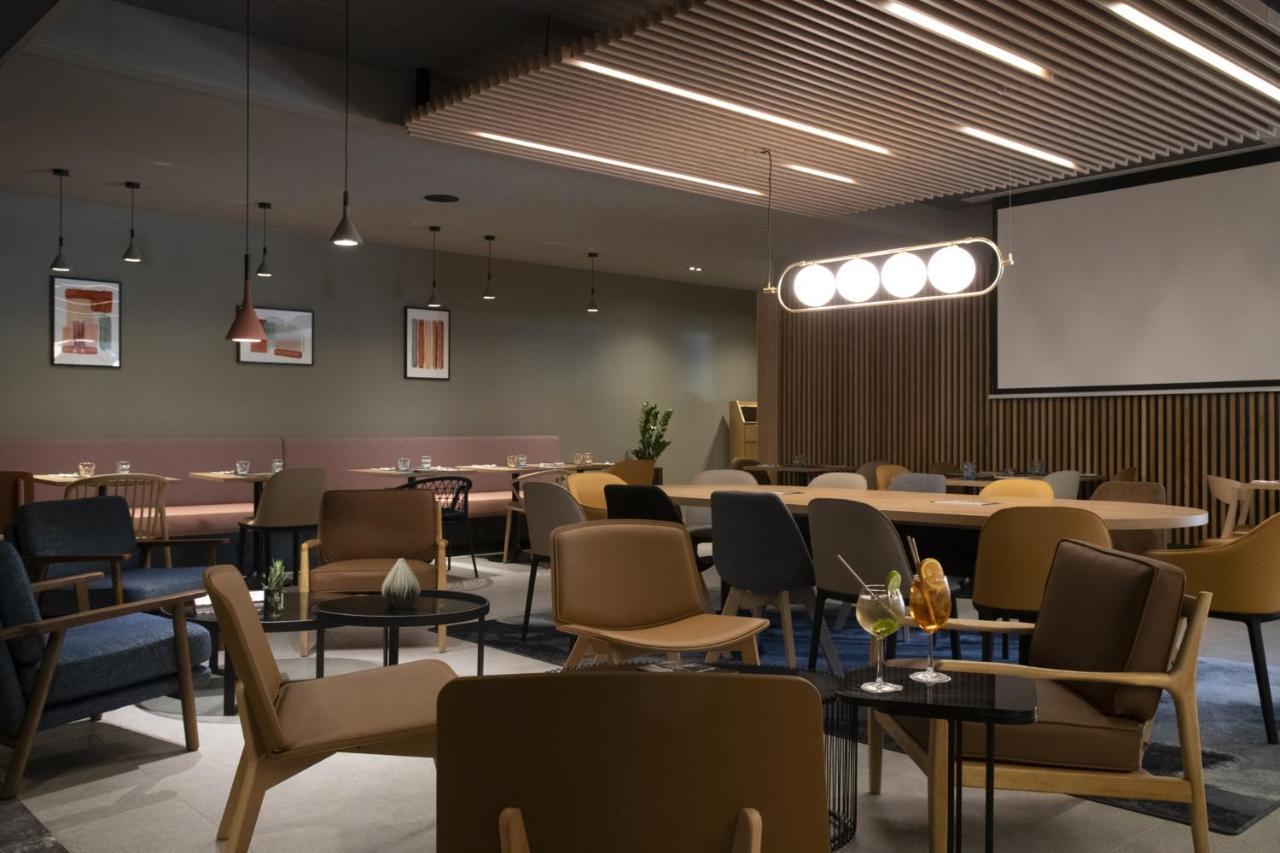 Novotel Antibes Sophia Antipolis Вальбон Экстерьер фото