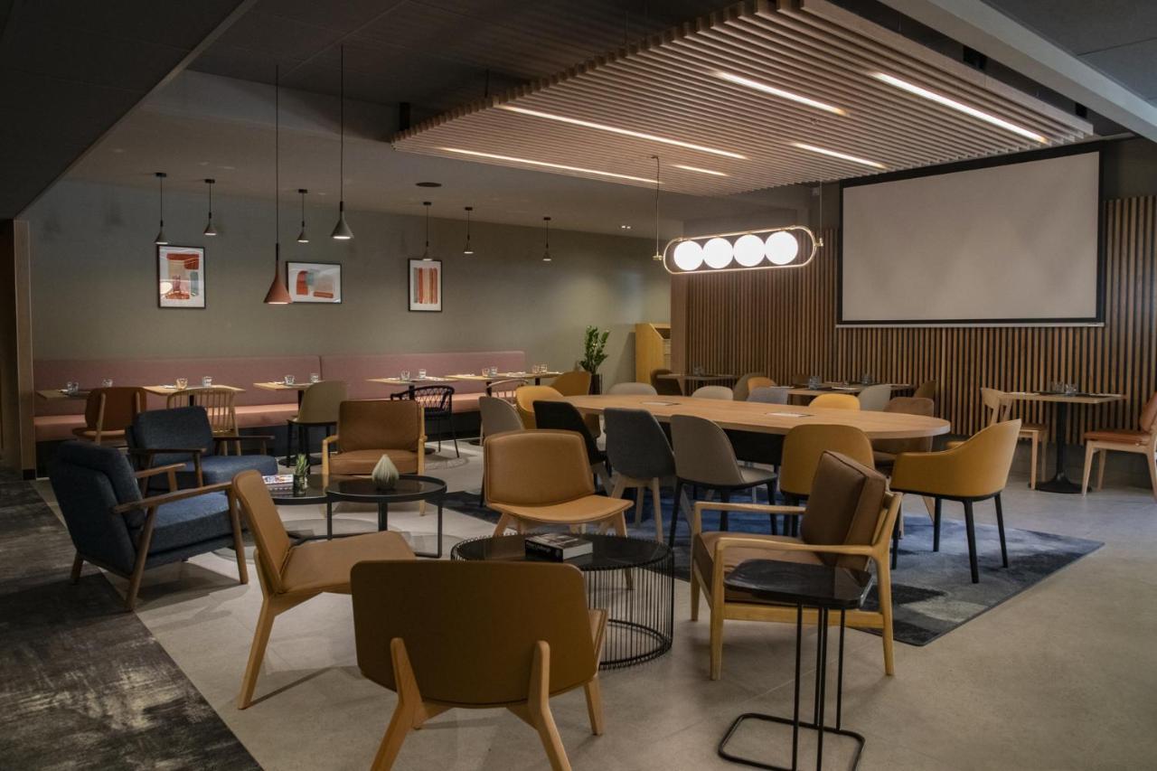 Novotel Antibes Sophia Antipolis Вальбон Экстерьер фото